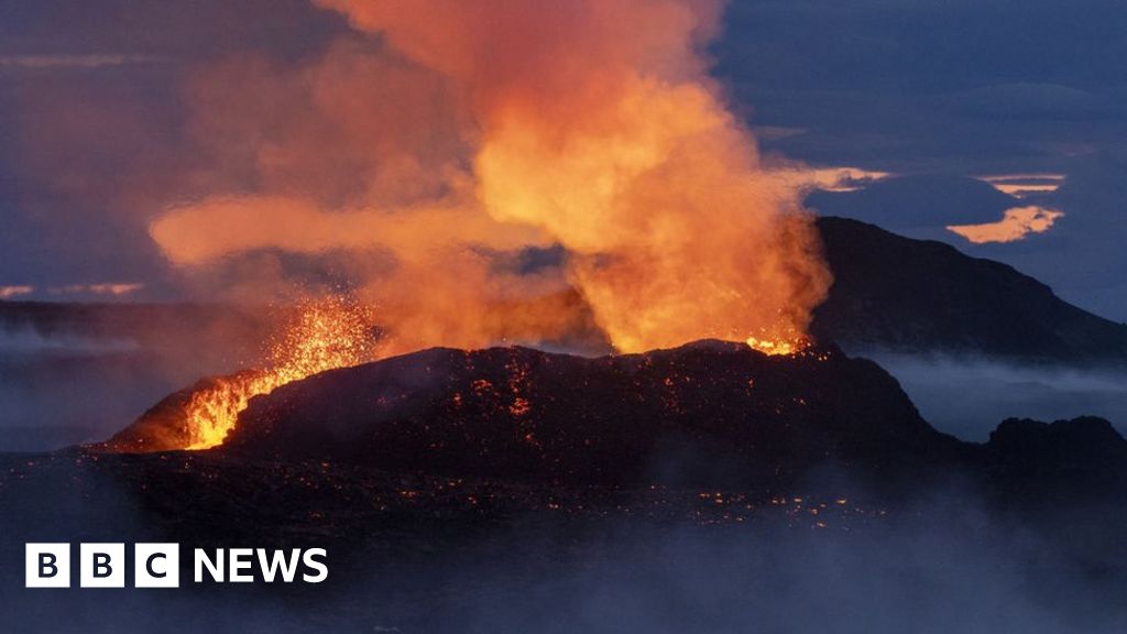 Fagradalsfjall: Iceland declares emergency over volcano eruption concerns
