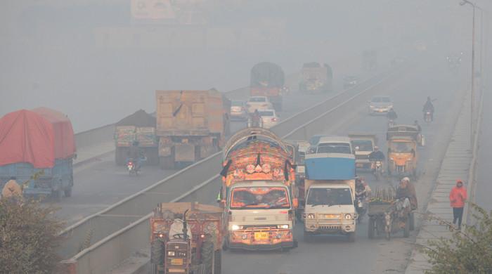 'Four-day' holiday in Punjab amid smog threat