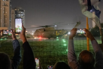 In a Poignant Moment, Israelis Welcome Some Hostages Home