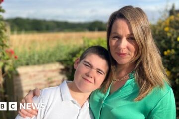 Medical cannabis: Parents 'denied it turn to illegal means for children'
