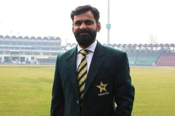 Mohammad Hafeez replaces Mickey Arthur as PCB's director cricket