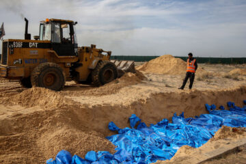 More Than 100 Bodies Are Delivered to a Mass Grave in Southern Gaza