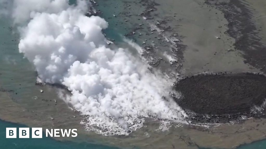 New island emerges after volcanic eruption in Japan