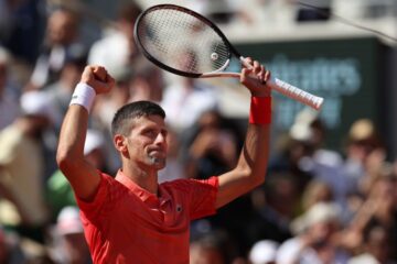 Novak Djokovic progresses to a record 17th French Open quarterfinal as he beats Juan Pablo Varillas | CNN