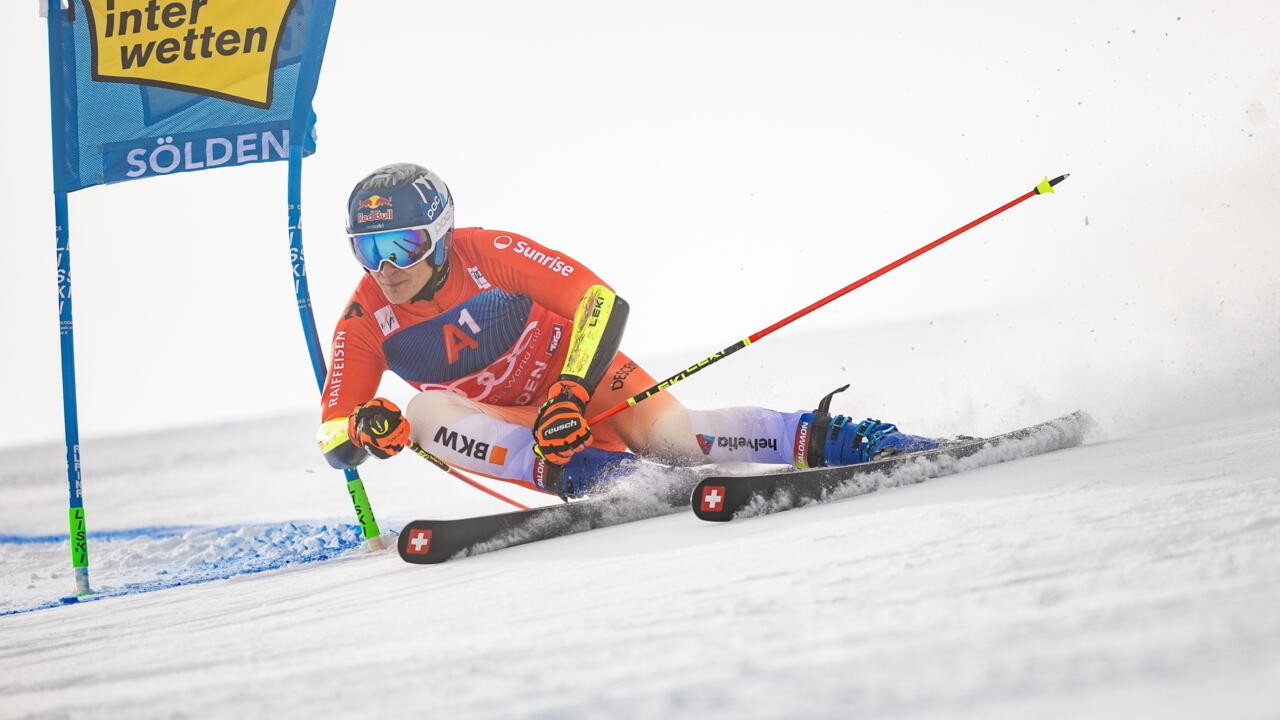 Odermatt faces Kilde in cross-border ski opener | The Express Tribune
