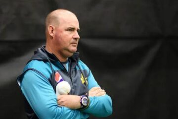 PCB’s axe likely to fall on Mickey Arthur after World Cup failure