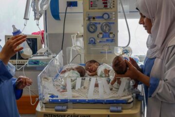 Premature Babies Are Evacuated From Embattled Hospital in Gaza