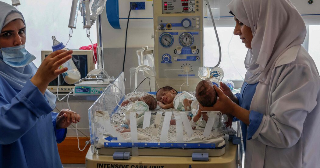 Premature Babies Are Evacuated From Embattled Hospital in Gaza