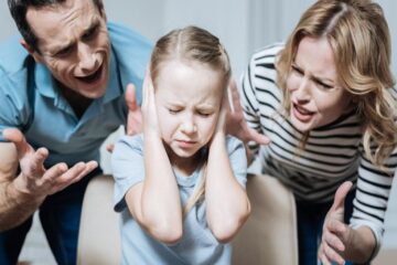 Shouting at children can be as harmful as physical abuse, study reveals - SUCH TV