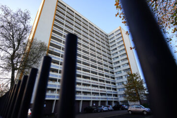 ‘Absolute Chaos’: Residents Evacuated From Public Housing Tower in England