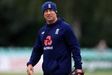 Adam Hollioake reveals how he landed Pakistan batting coach job