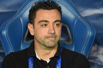Barcelona coach Xavi announces surprise exit after Villarreal crash