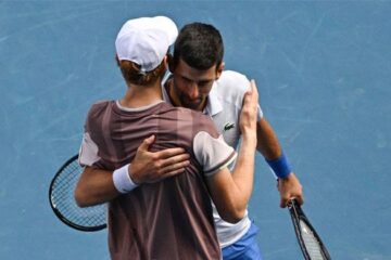 Jannik Sinner ends Novak Djokovic's winning streak at Australian Open