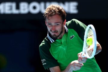 Medvedev reaches Australian Open final | The Express Tribune
