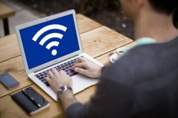 Mistakes to avoid if you just have to use public Wi-Fi