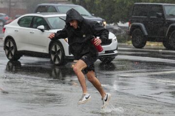 Monstrous floods hit San Diego prompting state of emergency