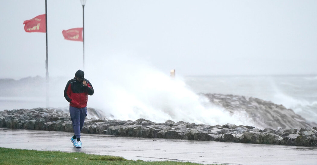 Winter Storm Brings Strong Winds and Gusts Across Britain