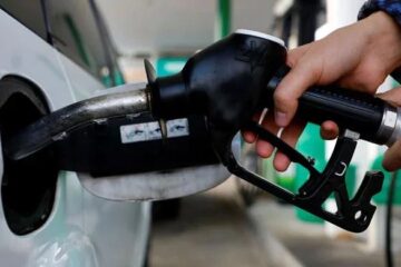 Petrol price hiked by Rs4.53 per litre for next fortnight