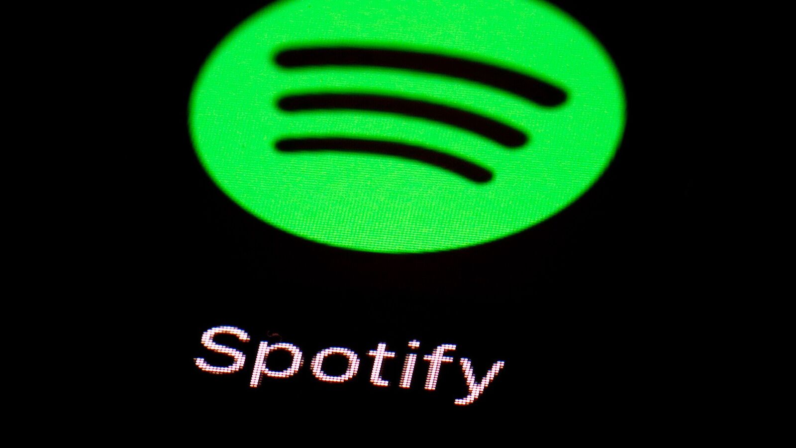 Spotify is working on a new TikTok-like remixing feature