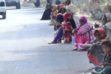 Up to 400,000 beggars visit 'Karachi during Ramadan to cash in on Eid season'