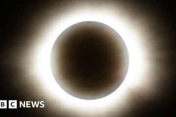 Watch best moments from solar eclipse